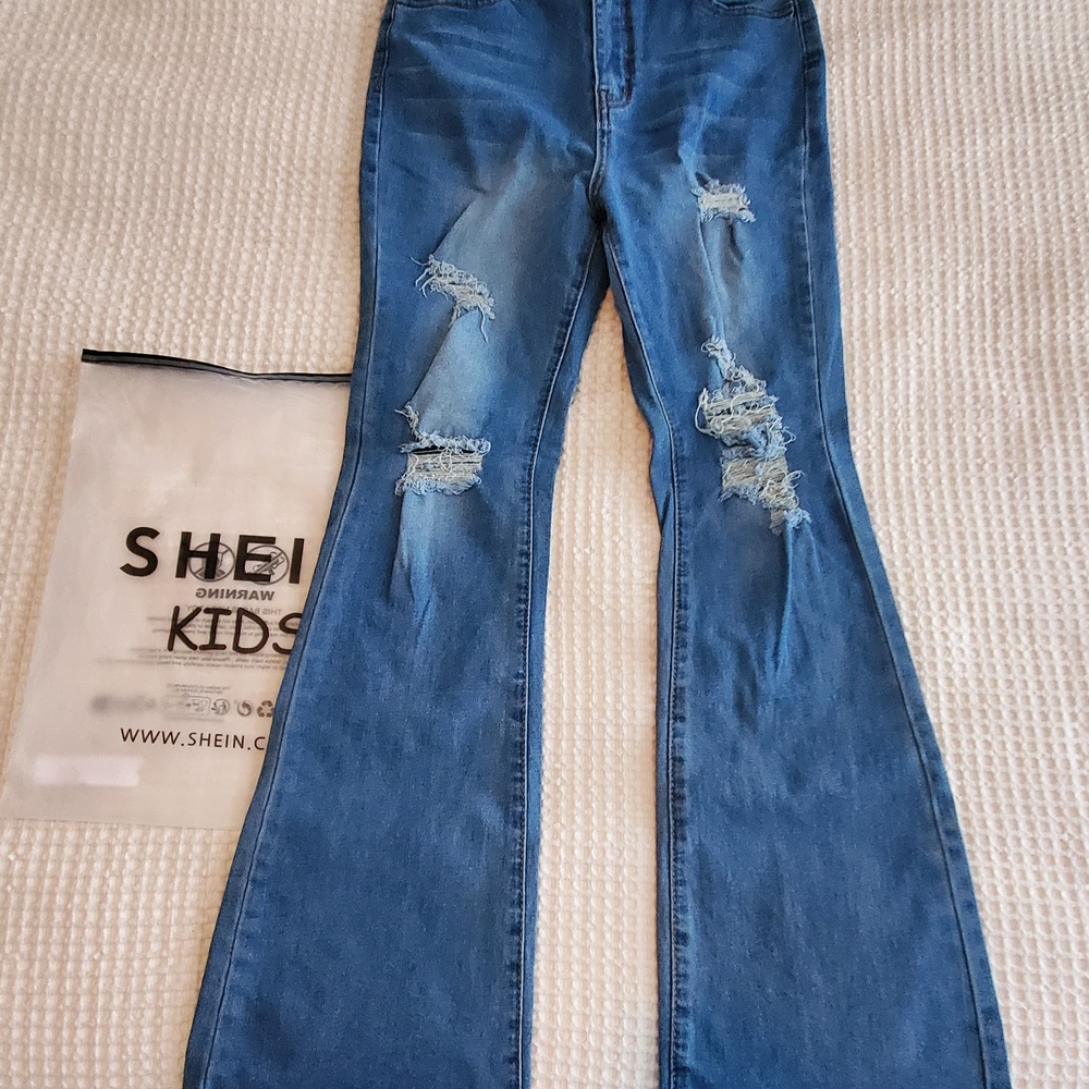 Shein Teen Girl Blue Distressed Jeans